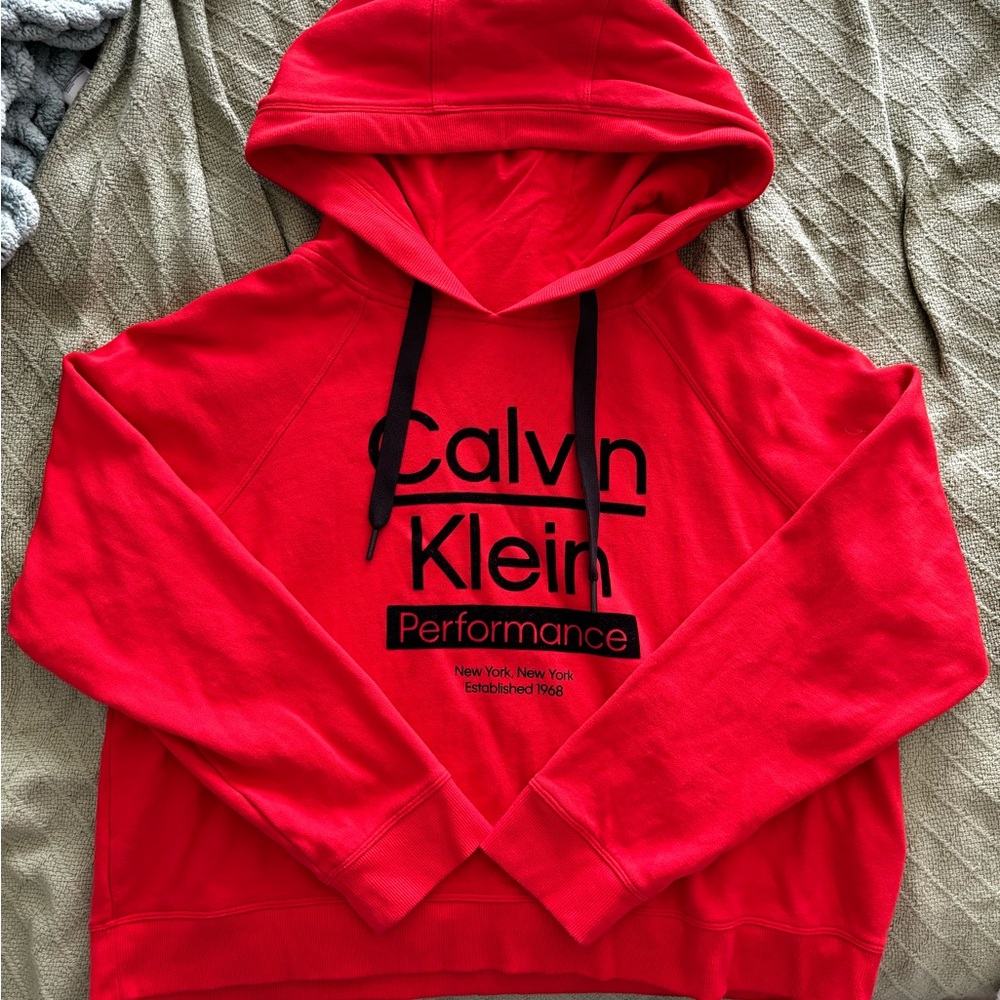 Women’s Large Calvin Klein Performance Cropped Sweatshirt